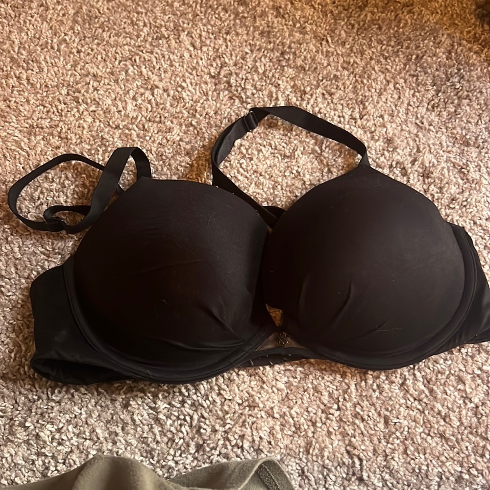 Victoria’s Secret Fabulous Bra